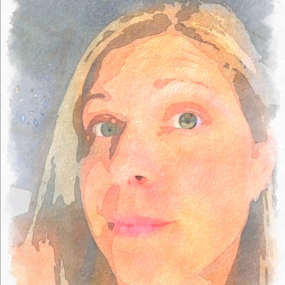 Meet your Posher, Elaina